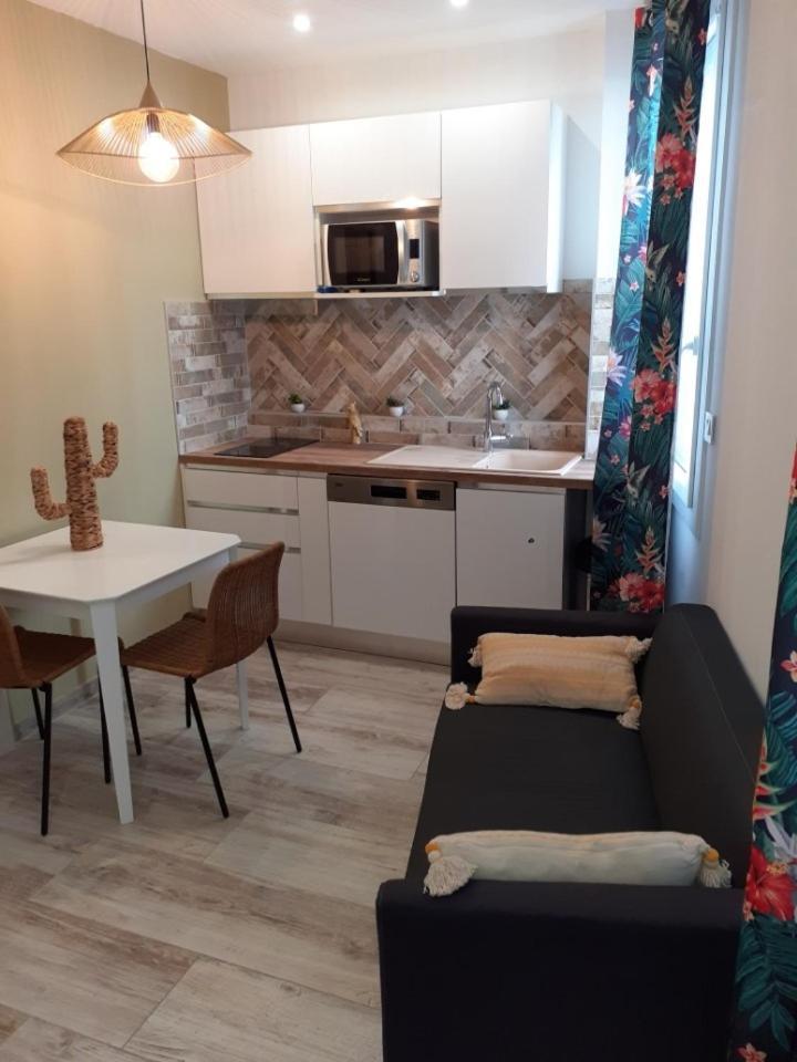 Le Studio D'Auguste- Coeur De Nimes-Chaleureux-Emplacement Ideal Eksteriør bilde
