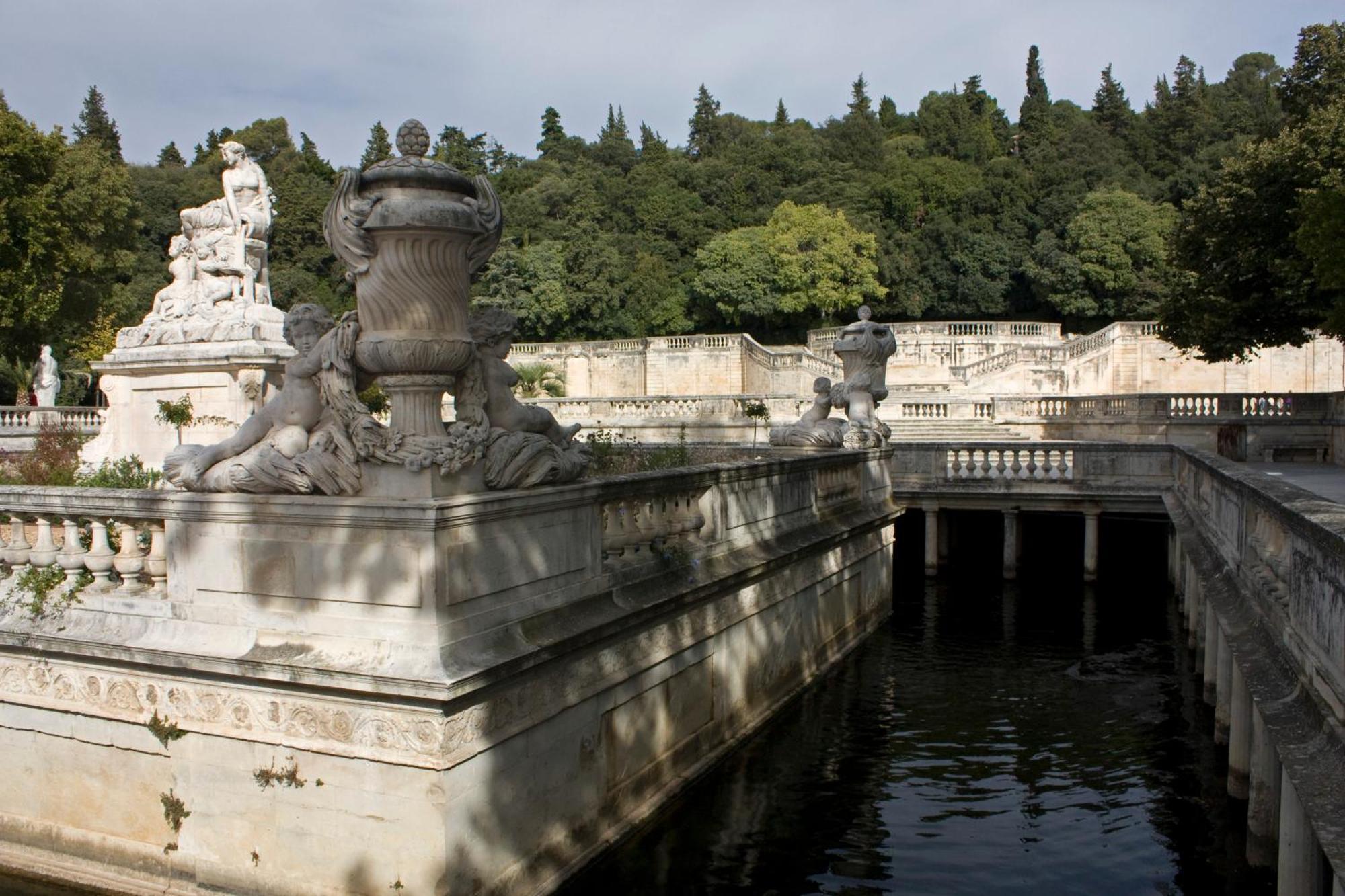 Le Studio D'Auguste- Coeur De Nimes-Chaleureux-Emplacement Ideal Eksteriør bilde